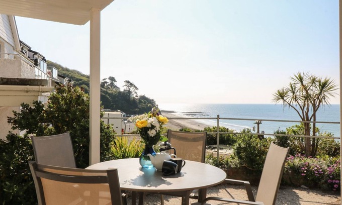 Seaton Apartamento | Amazing Sea Views from this Ground Floor 2 Bedroom High Spec Apartment