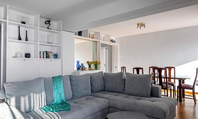Vouliagmeni Apartamento | Amazing Seafront Apartment Athens Riviera