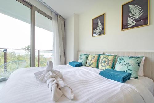 Kamala Apartamento | Amazing Seaview 1BR Codo @ Kamala Becach