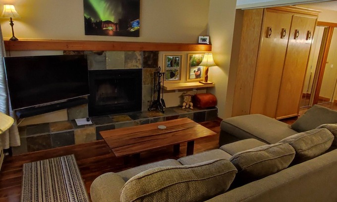 East Kootenay Condominio | Horsethief Lodge | Panorama, BC - Sin impuestos y WiFi gratis