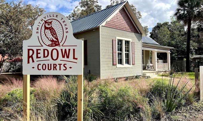 Smithville Apartamento | Amazing studio at Red Owl Courts