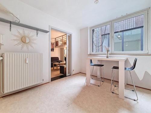 Charleroi Apartamento | Amazing Studio Charleroi Central Station
