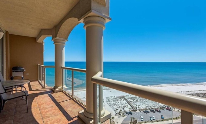 Pensacola Beach Condominio | Vistas panorámicas del golfo con hermosas puestas de sol. Nuevas tarifas más bajas. ¡La caída es genial!