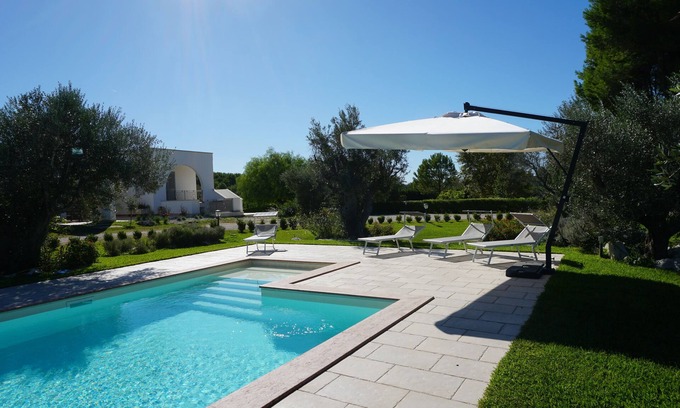 Sanarica Villa | Hermoso estudio en Villa con piscina - 10 camas disponibles