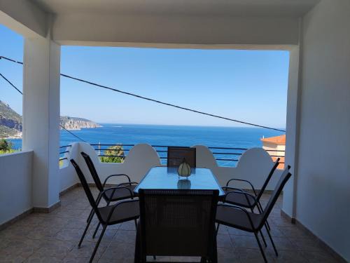 Kymi-Aliveri Apartamento | Amazing View