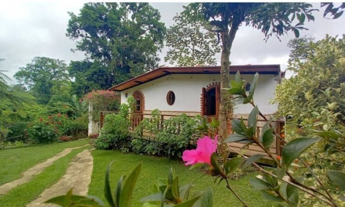 Cambita Garabitos Cabaña | Amazing View to the Mountains, Wifi, Pet Friendly, @drvacationsrental