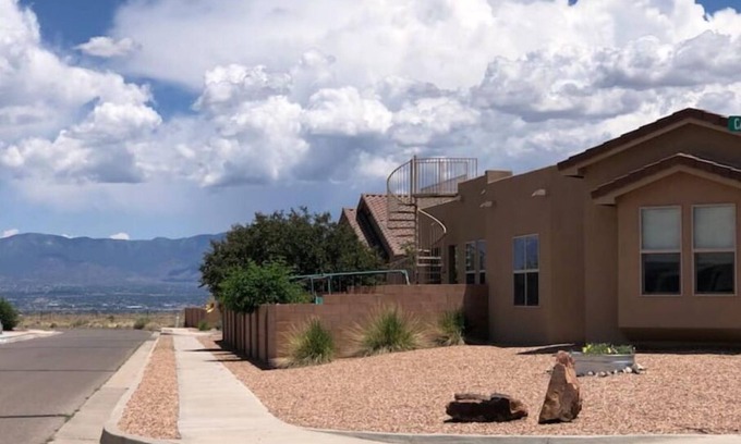 Westside Casa | AMAZING VIEWS! Large 4-BR home with hot tub and rooftop deck overlooking ABQ