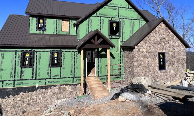 Walland Casa | Amazing Views Rustic Lodge - Indoor Pool, Firepit, and Gameroom!