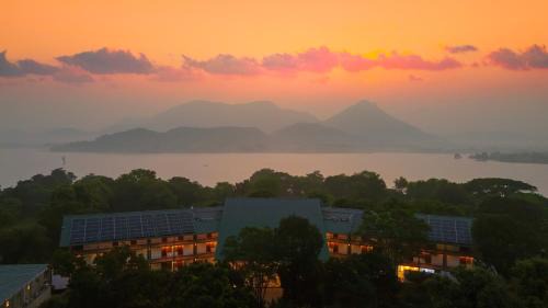 Kandalama Hotel | Amba Yaalu - Thema Collection "The first women-led hotel in Sri Lanka"