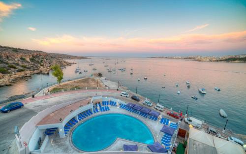 St. Paul's Bay Hotel | Ambassador Hotel