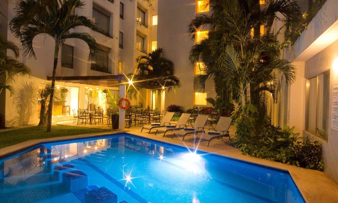 Área de la avenida Tulum Apartamento | Ambiance Suites Cancun