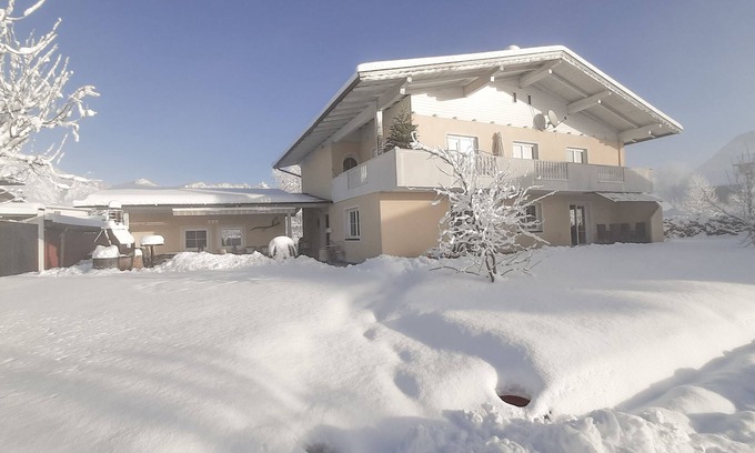 Kirchbichl Apartamento | Ambiento Tirol vacation apartment Wilder Kaiser