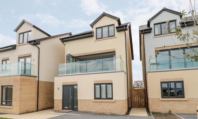 Amble Casa | Amble Views