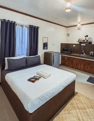 General Luna Apartamento | Ameeza Houze Homestay - Siargao