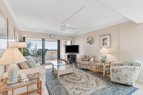 Amelia City Casa | Amelia Surf and Racquet Club Condo - Ocean View - 2nd Floor - Pools - Tennis Courts - Sleeps 8