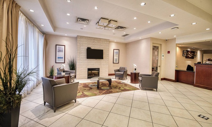 Parkhill-Stanley Park Hotel | Amenida Residences