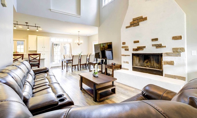 Raleigh Casa | Amenity-Packed Raleigh Home w/ Hot Tub!