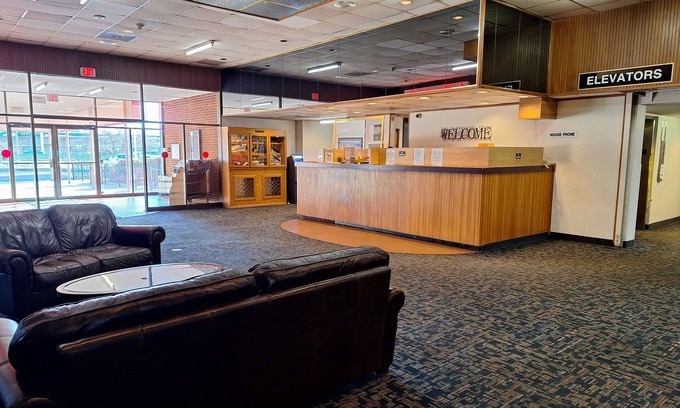 Arvada Plaza Area Hotel | American Motel