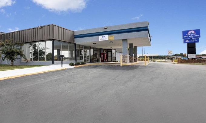 Newnan Hotel | Americas Best Value Inn Newnan