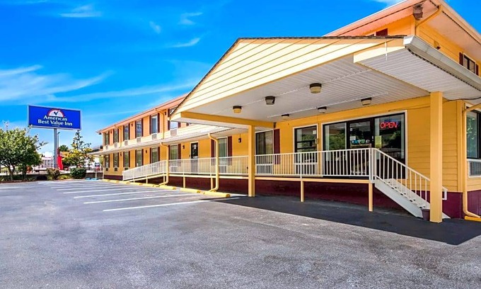 Clayton Hotel | Americas Best Value Inn Clayton