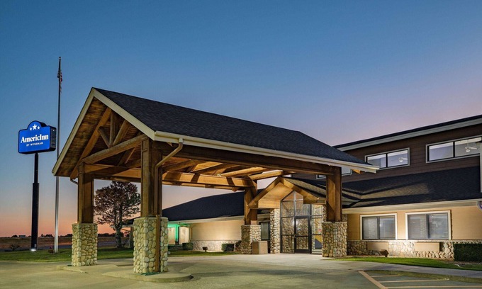 Sayre Hotel | AmericInn by Wyndham Sayre