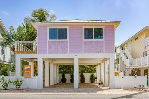 Bradenton Beach Casa | Ami Gulf Lookout-Views Of The Gulf From Every Room-Rooftop Terrace