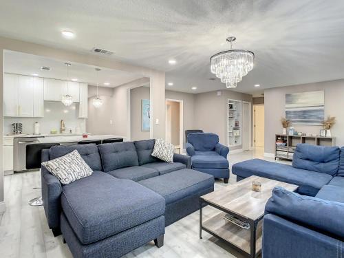 Bradenton Casa | AMI, IMG, Dogsitting, Boats, Snorkeling, Fishing, Beach, Bikes, Golf, Hottub, BBQ, SRQ
