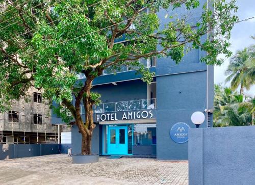Candolim Hotel | Amigos Candolim Beach