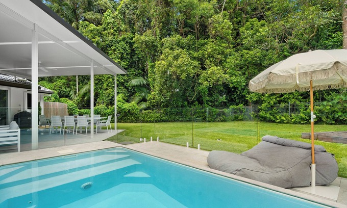 Yaroomba Casa | Amiri on Holbrook - Pets by prior approval