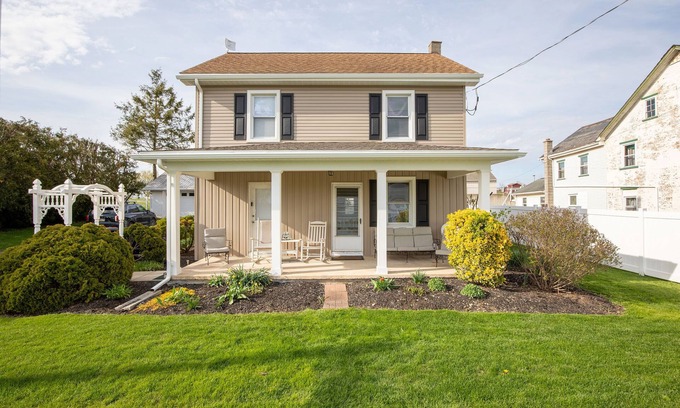 Bird In Hand Casa | Amish Stay Vacation Home - Bird in Hand, Lancaster PA