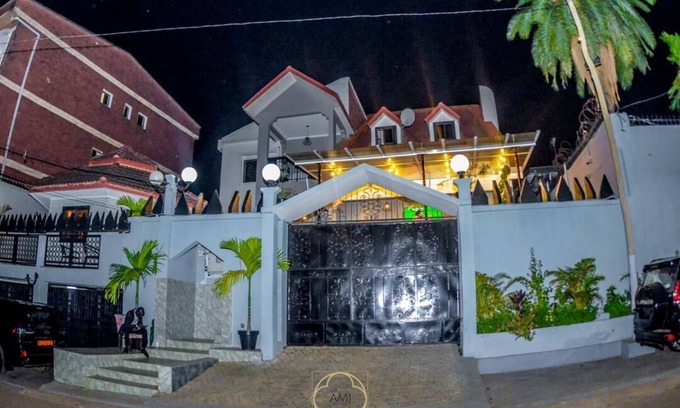 Yaounde Hotel | AMJ Hotel
