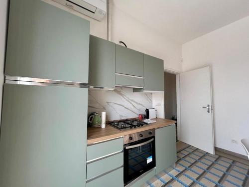 Carozzo Apartamento | Ampio appartamento fino a 4 persone sulle colline della Spezia, vista panoramica sul Golfo - 10 minuti dal centro città 16 da Sarzana e Lerici