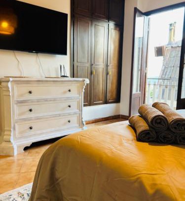 Fiuggi Apartamento | Ampio Appartamento su 2 Livelli nel Centro Storico, Ideale per Coppie o Gruppi da 2 a 5 Persone
