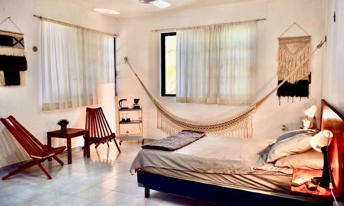 El Cuyo Apartamento | Amplia Habitación Independiente a 1 minuto de la Playa