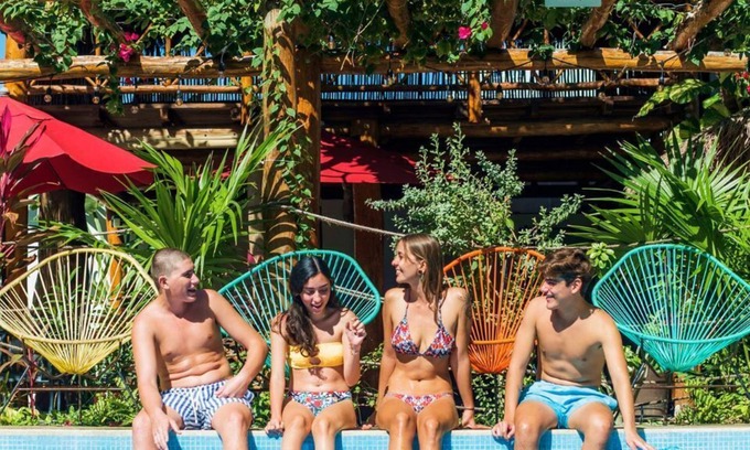 Adolfo López Mateos Villa | Amplia Villa 2 Pisos y 4 Recamaras Cozumel V5A