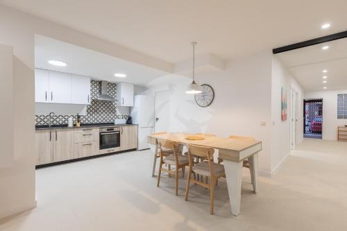 Marxalenes Apartamento | Amplio Apartamento Cerca Centro Histórico y Turia 5pax 2 Bath