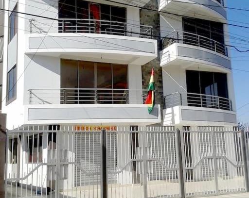 Cochabamba Apartamento | AMPLIO COMODO