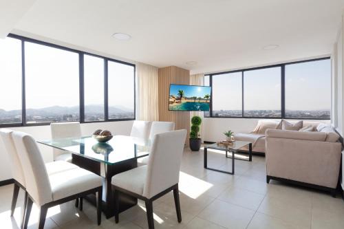Puerto Santa Ana Apartamento | Amplio Departamento con Vista a la ciudad