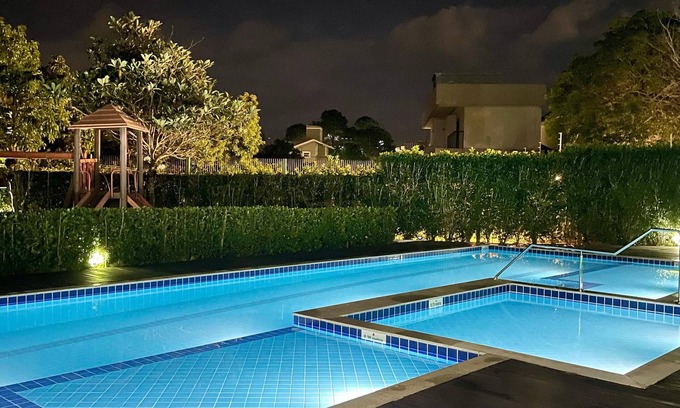 Ingleses Centro Apartamento | Amplo Ap 3min do Mar e Piscina incrível