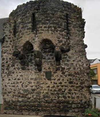 Mayen Casa | An der Stadtmauer