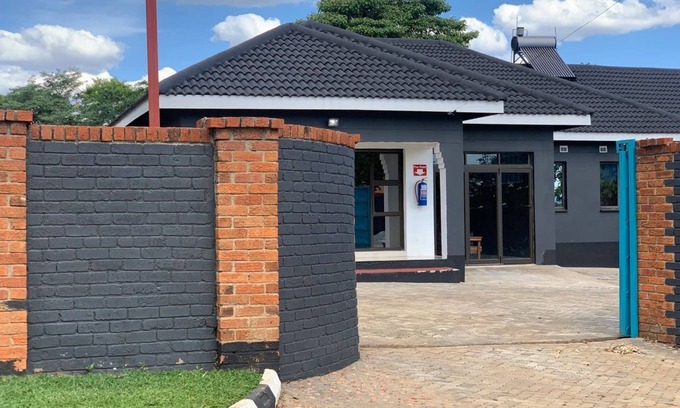 Gweru Casa | An elegant destination located in a quiet neighborhood