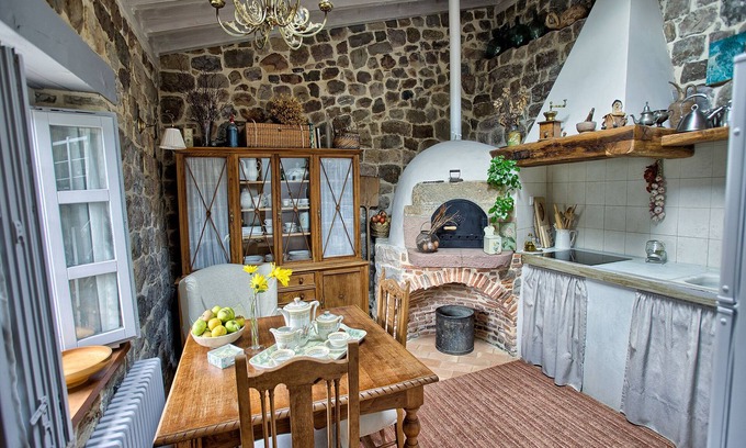 Terán Casa | La Casita-Casa Rural La Curva de María en plena Reserva del Saja Parque Natural