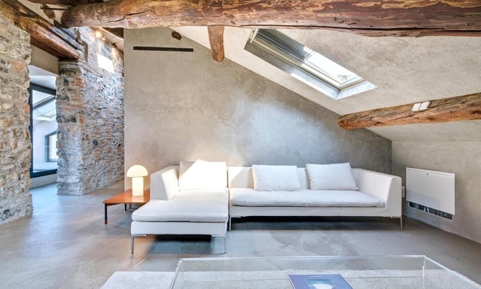 Como City Centre Apartamento | An Exceptional Designer Loft in the Heart of Como