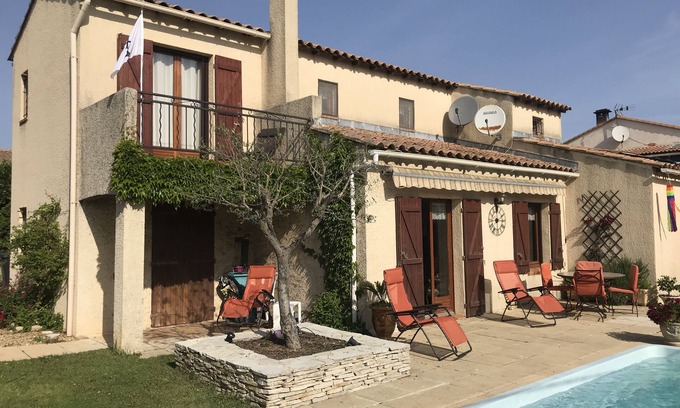 Saint-Gilles Casa | Un oasis de placer en la Camarga.