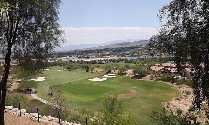 Lake Las Vegas Condominio | An oasis of serenity and beauty in Lake Las Vegas