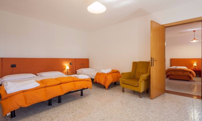 Caprino Veronese Hotel | una locanda antigua que es un hito italiano ... unos 200 años "DOUBLE 4"