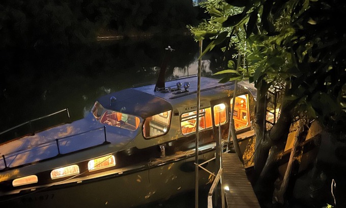 Louveciennes Alquiler De Eote | An unusual stay on a boat in the land of the Impressionists