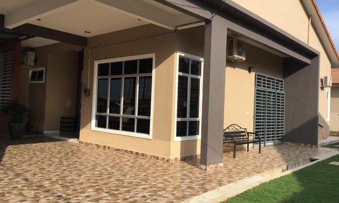 Kuantan Casa | Ana Guest House Jalan Airport Kuantan