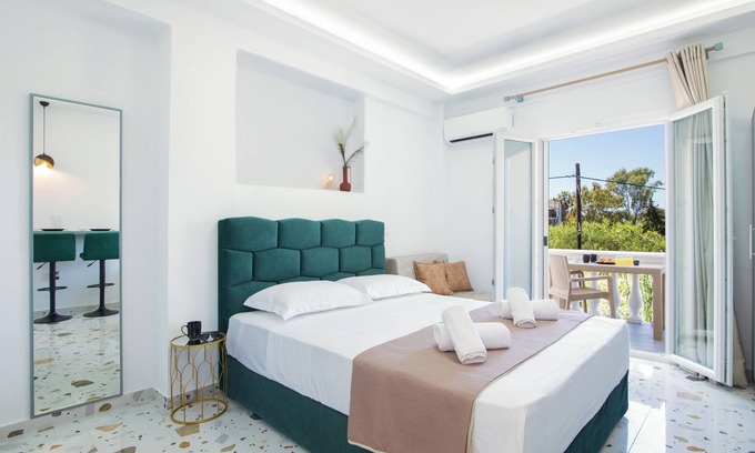 Notos Casa | Anais Luxury Living Green
