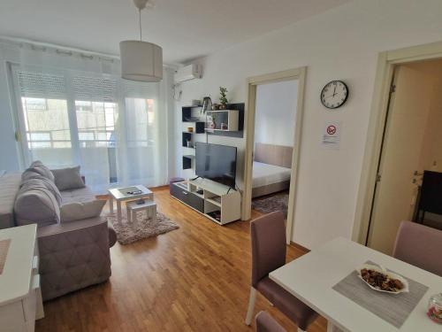 Zvezdara Apartamento | ANAMARIE Apartment, free parking, Belgrade, Center, SRB